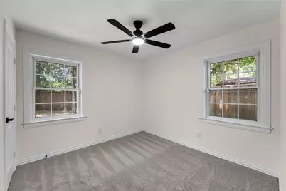 8616 Flicker Lane, Dallas, TX 75238 - Photo 11
