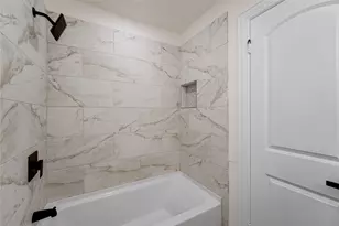 8616 Flicker Ln, Dallas, TX 75238 - Photo 13