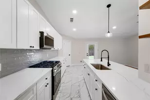 8616 Flicker Ln, Dallas, TX 75238 - Photo 7