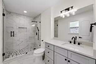 8616 Flicker Ln, Dallas, TX 75238 - Photo 11