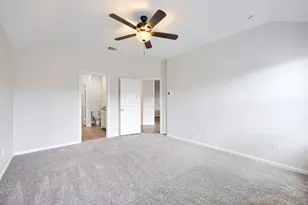 8053 Muddy Creek Dr, Fort Worth, TX 76131 - Photo 15