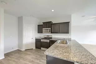 8053 Muddy Creek Dr, Fort Worth, TX 76131 - Photo 11