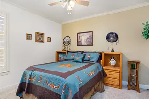 1011 Sunset Bay Ct, Granbury, TX 76048 - Photo 21