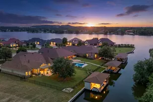 1011 Sunset Bay Ct, Granbury, TX 76048 - Photo 1
