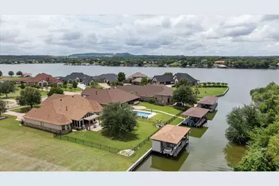 1011 Sunset Bay Court, Granbury, TX 76048 - Photo 29