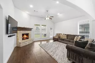 4500 Canopy St, Little Elm, TX 76227 - Photo 9