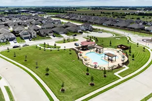 744 Orchid Wy, Pilot Point, TX 76258 - Photo 33