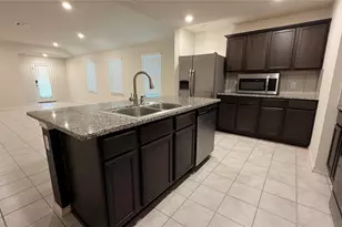 725 Emerald Dr, Princeton, TX 75407 - Photo 3