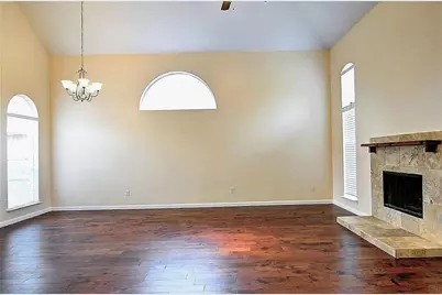 1229 Clear Creek Drive, Mesquite, TX 75181 - Photo 3
