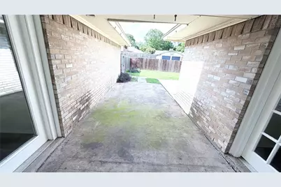 1521 Leicester Street, Garland, TX 75044 - Photo 31