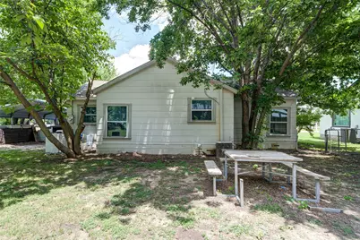307 N Miller Street, Decatur, TX 76234 - Photo 9
