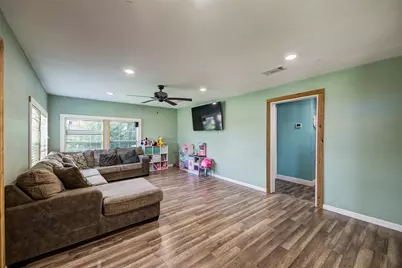 307 N Miller Street, Decatur, TX 76234 - Photo 19