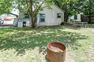 307 N Miller St, Decatur, TX 76234 - Photo 7