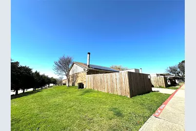 1 E Mountain Lane #33, Grand Prairie, TX 75052 - Photo 21