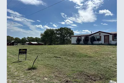 570 Big Salty Lane, Springtown, TX 76082 - Photo 13