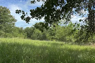 570 Big Salty Ln, Springtown, TX 76082 - Photo 33