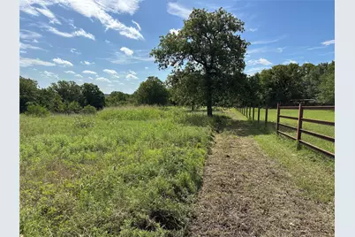 570 Big Salty Lane, Springtown, TX 76082 - Photo 29