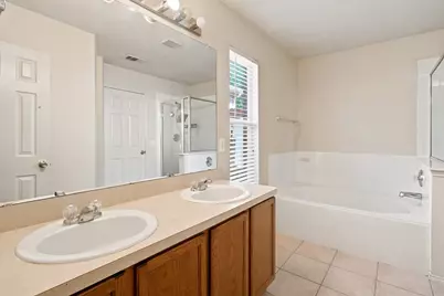 1740 White Feather Lane, Fort Worth, TX 76131 - Photo 21