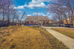 109 W Marguerita Dr, Garland, TX 75040 - Photo 9