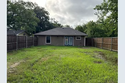 513 S Carter Street, Whitewright, TX 75491 - Photo 13