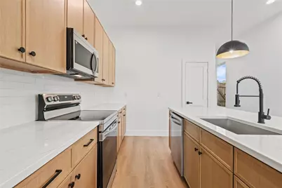 3523 S Harwood Street, Dallas, TX 75215 - Photo 9