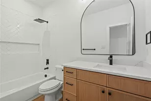 3523 S Harwood St, Dallas, TX 75215 - Photo 17