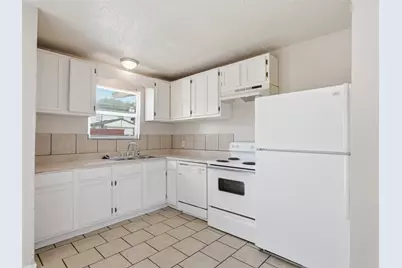 1373 Oakbluff Drive, Lancaster, TX 75146 - Photo 7