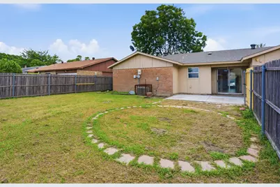 1373 Oakbluff Drive, Lancaster, TX 75146 - Photo 21