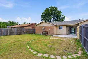 1373 Oakbluff Dr, Lancaster, TX 75146 - Photo 21
