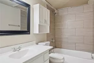 1373 Oakbluff Dr, Lancaster, TX 75146 - Photo 15