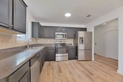 8022 Genesis Drive, Dallas, TX 75232 - Photo 7