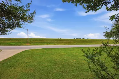 725 Edgefield Road, Fort Worth, TX 76107 - Photo 37