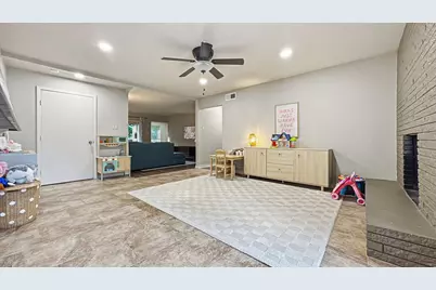 611 Stardust Lane, Richardson, TX 75080 - Photo 7