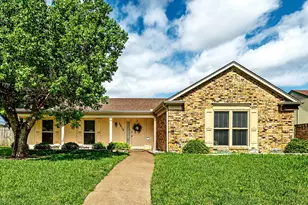 2813 Naples Dr, Garland, TX 75040 - Photo 33
