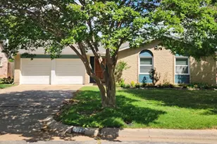602 Janann St, Euless, TX 76039 - Photo 1