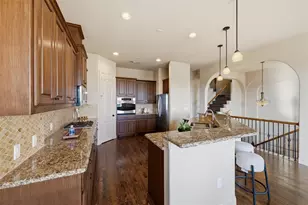 563 Rockingham Dr, Irving, TX 75063 - Photo 13