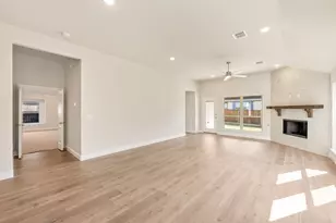 210 Comanche Trail, Alvarado, TX 76009 - Photo 17