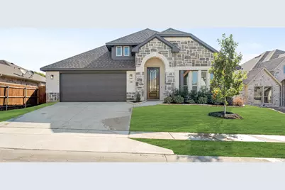 210 Comanche Trail, Alvarado, TX 76009 - Photo 1