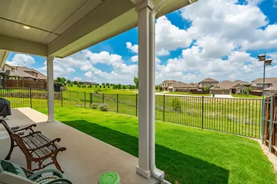 5329 Waterview Court, Haltom City, TX 76137 - Photo 31