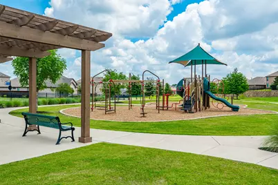 5329 Waterview Court, Haltom City, TX 76137 - Photo 33