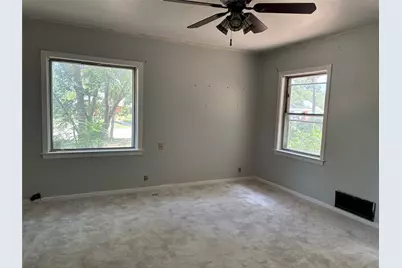 1815 W Oak Street, Denton, TX 76201 - Photo 13