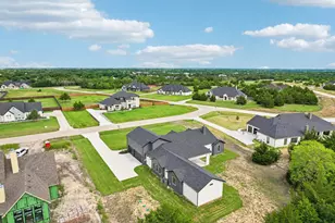 3080 Glen Oaks Dr, Waxahachie, TX 75165 - Photo 17