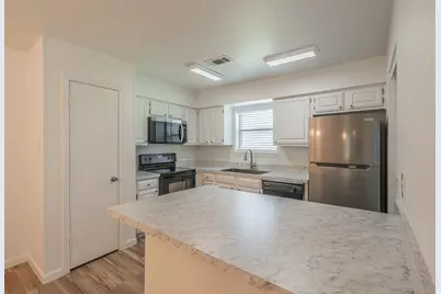 1204 Harwell Drive #2114, Arlington, TX 76011 - Photo 17