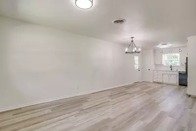3501 Cimmaron Trail, Fort Worth, TX 76116 - Photo 7