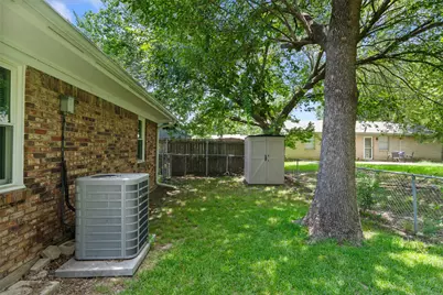 6204 Sayle Street, Greenville, TX 75402 - Photo 35