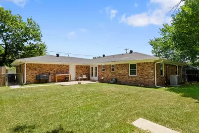 6204 Sayle Street, Greenville, TX 75402 - Photo 35