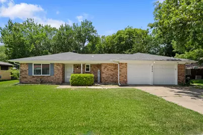 6204 Sayle Street, Greenville, TX 75402 - Photo 1