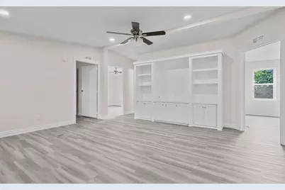 1006 S Telegraph Circle, Quinlan, TX 75474 - Photo 5