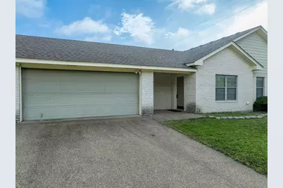 210 S Reagan Street, West, TX 76691 - Photo 5