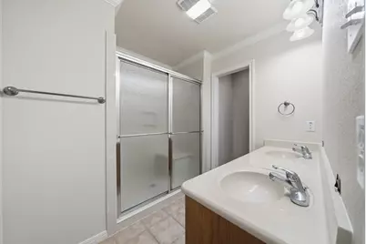 210 S Reagan Street, West, TX 76691 - Photo 21